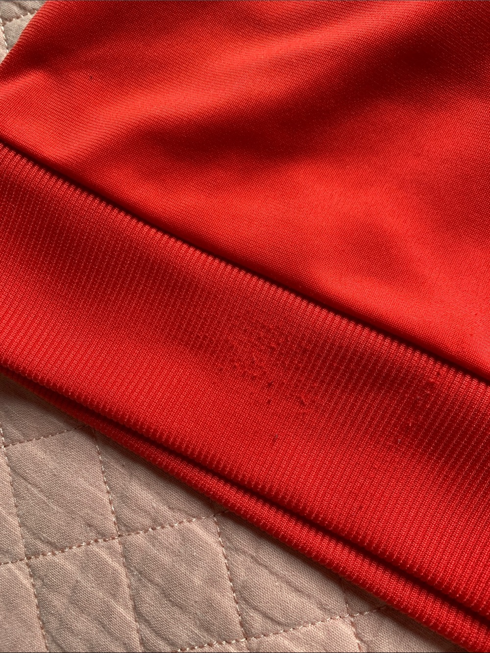 PUMA - Red Black Colorblock Full-Zip Hooded Track Jacket – Youth Size XL (18-20 - Picture 15 of 15